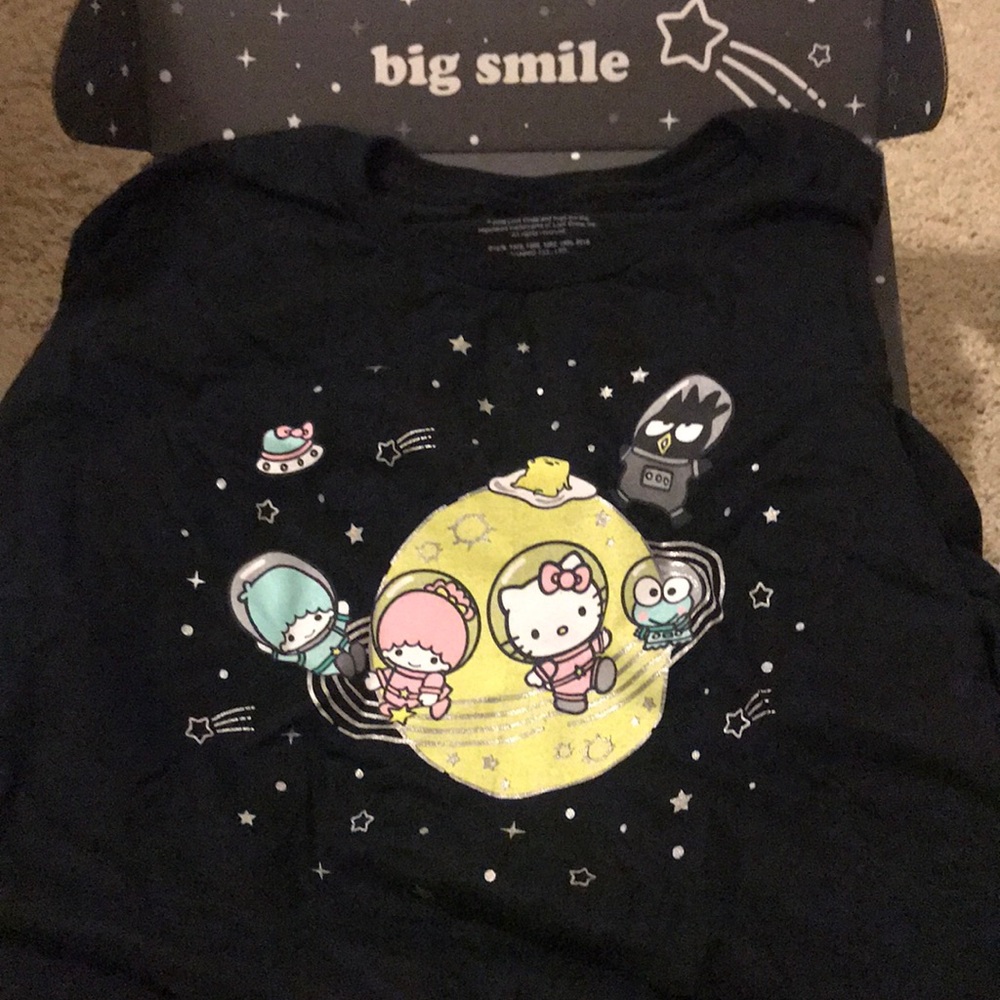 Sanrio Lootcrate Tee - hello kitty unisex large